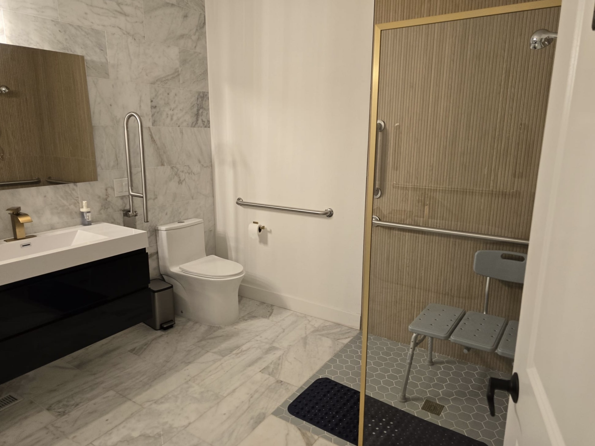 Accessible bathroom with grab bars
